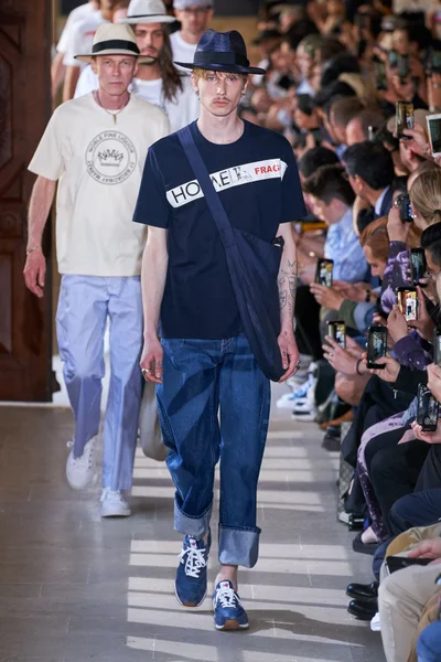 Look 51